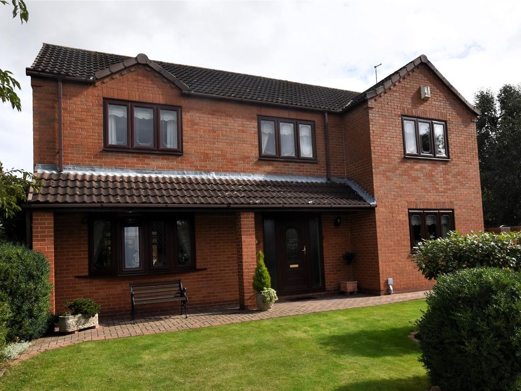 4 bed detached house for sale in Percy Drive, Airmyn, Goole DN14, £400,000 Zoopla