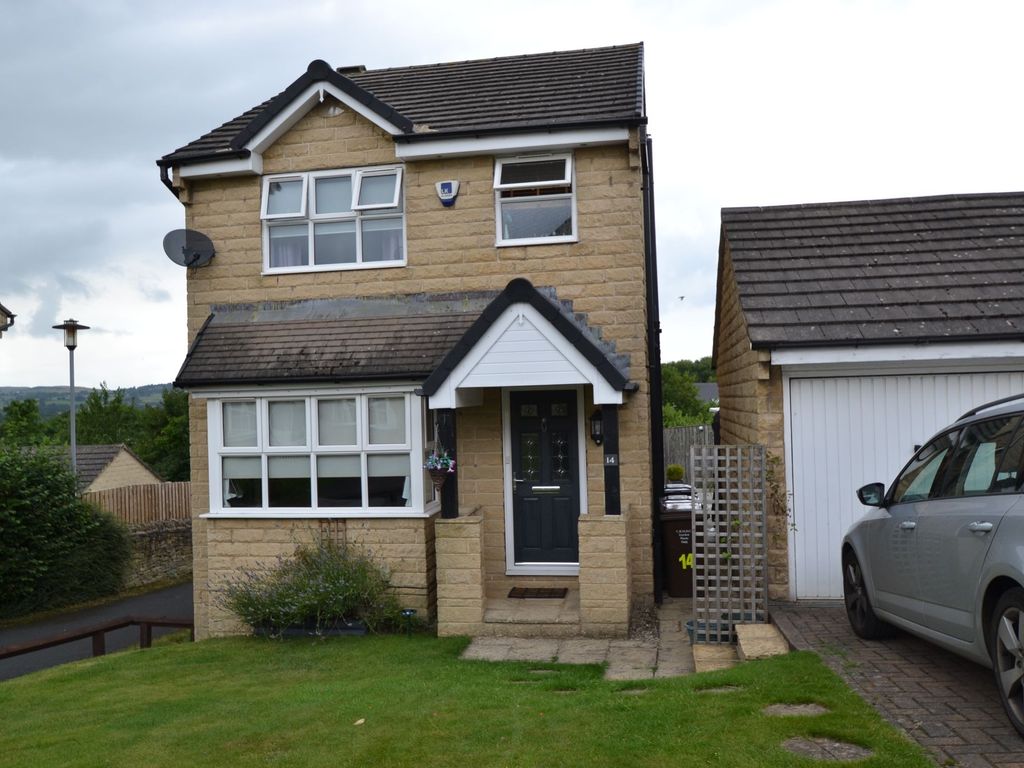 3 bed detached house for sale in Little Cote, Thackley, Bradford BD10