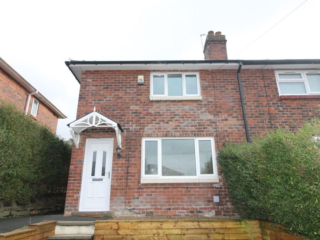 2 bed semidetached house to rent in Fairfield Road, Bramley LS13, £875