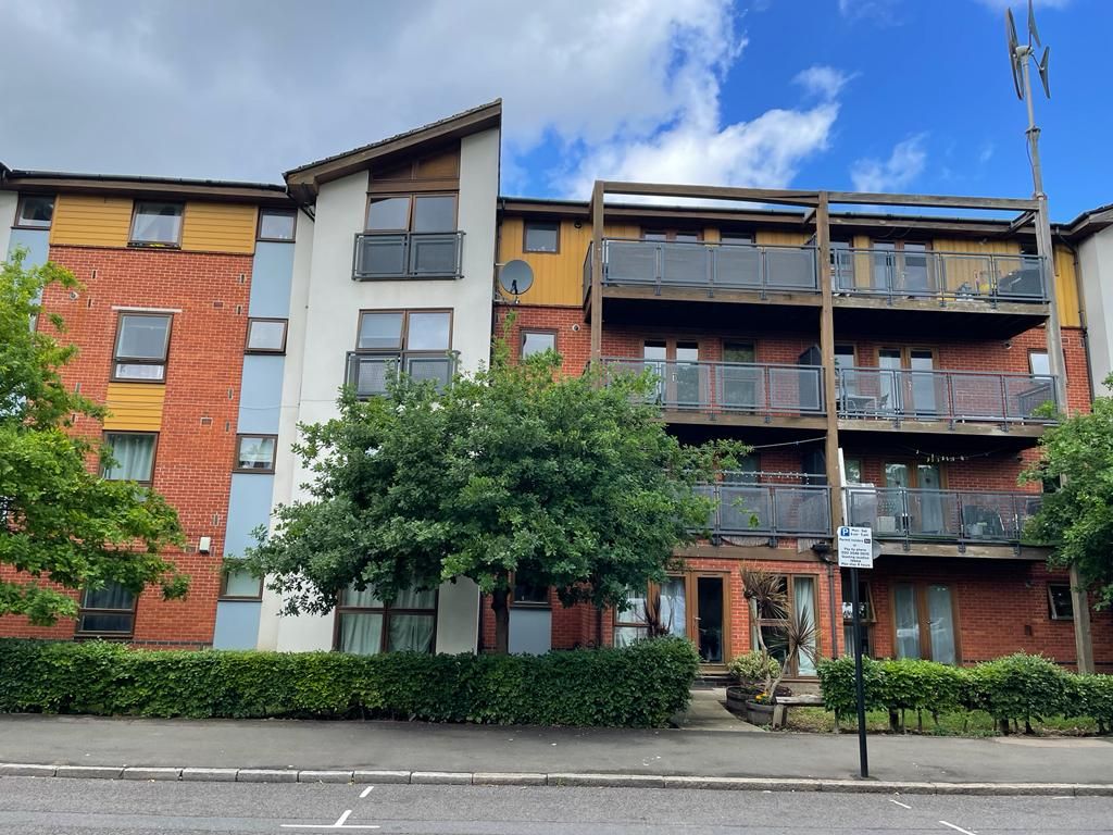 Clarke Close, Croydon CR0  