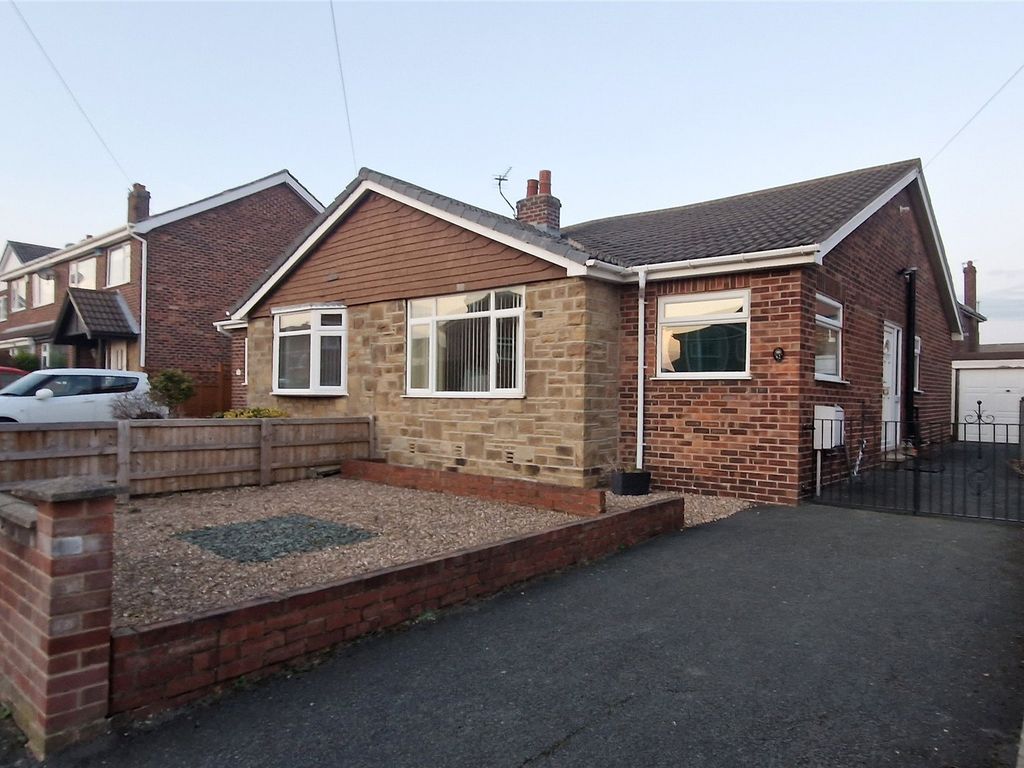 2 bed bungalow for sale in Sunny Bank Avenue, Mirfield, West Yorkshire