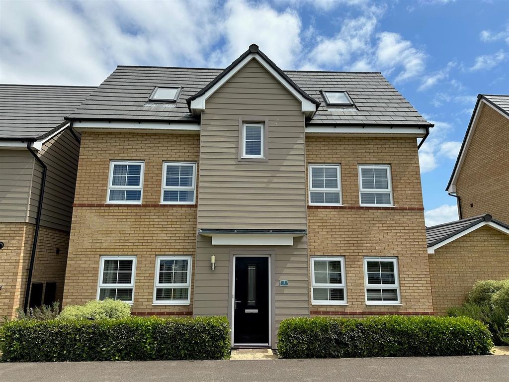 4 bed detached house for sale in Beebys Way, Hampton Water