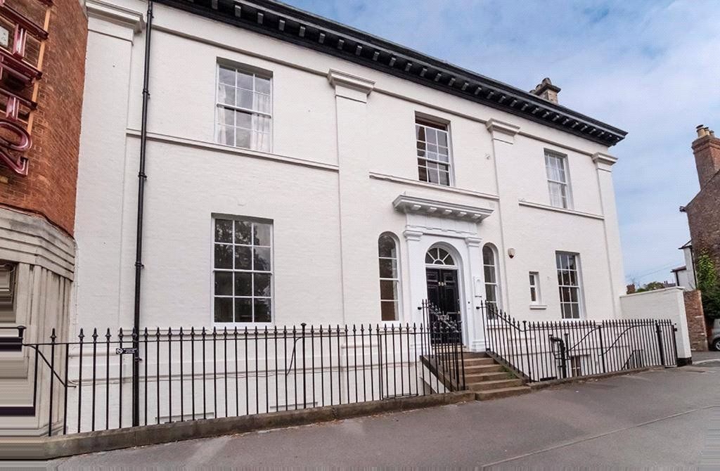 2 bed flat to rent in Clifton, York, North Yorkshire YO30, £1,950 pcm