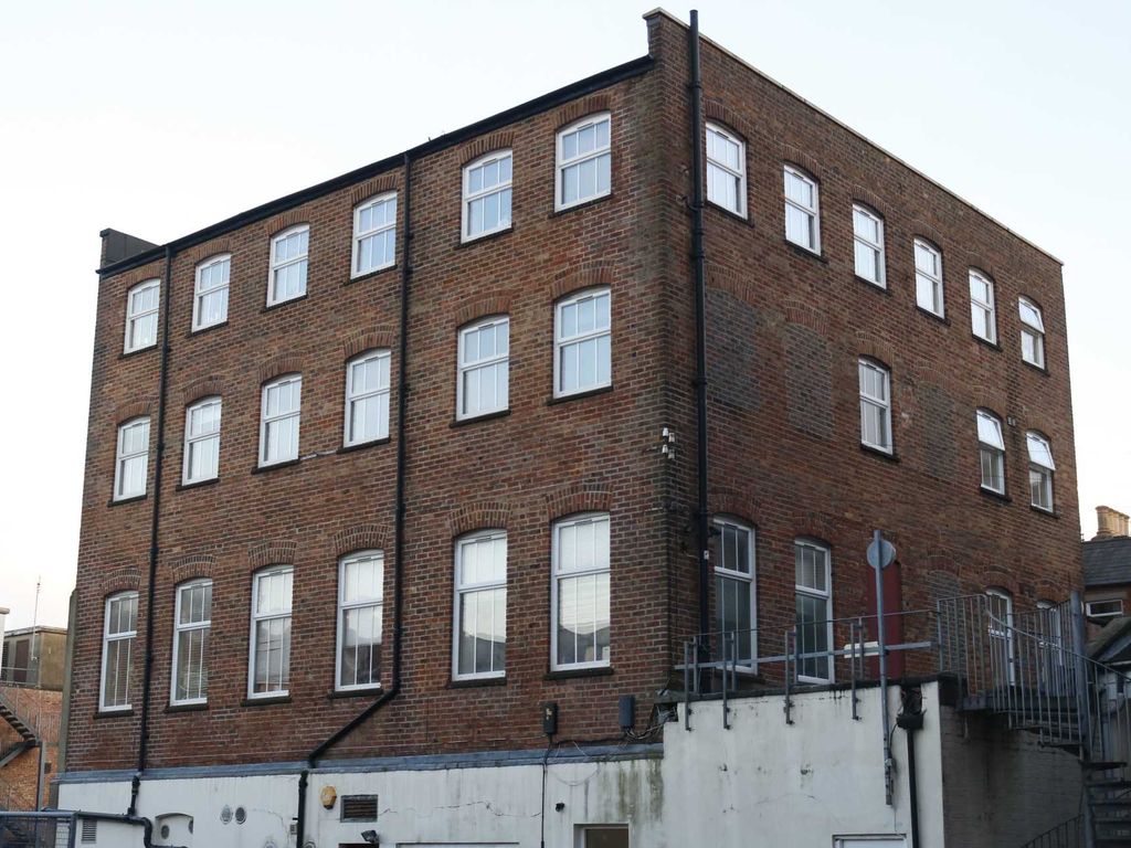 Avenue Lane, Bournemouth BH2