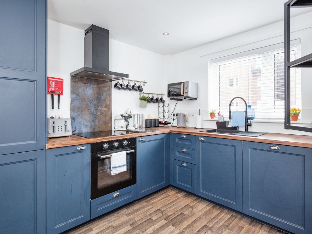 4 bed terraced house for sale in Sandal Street, Manchester, Greater