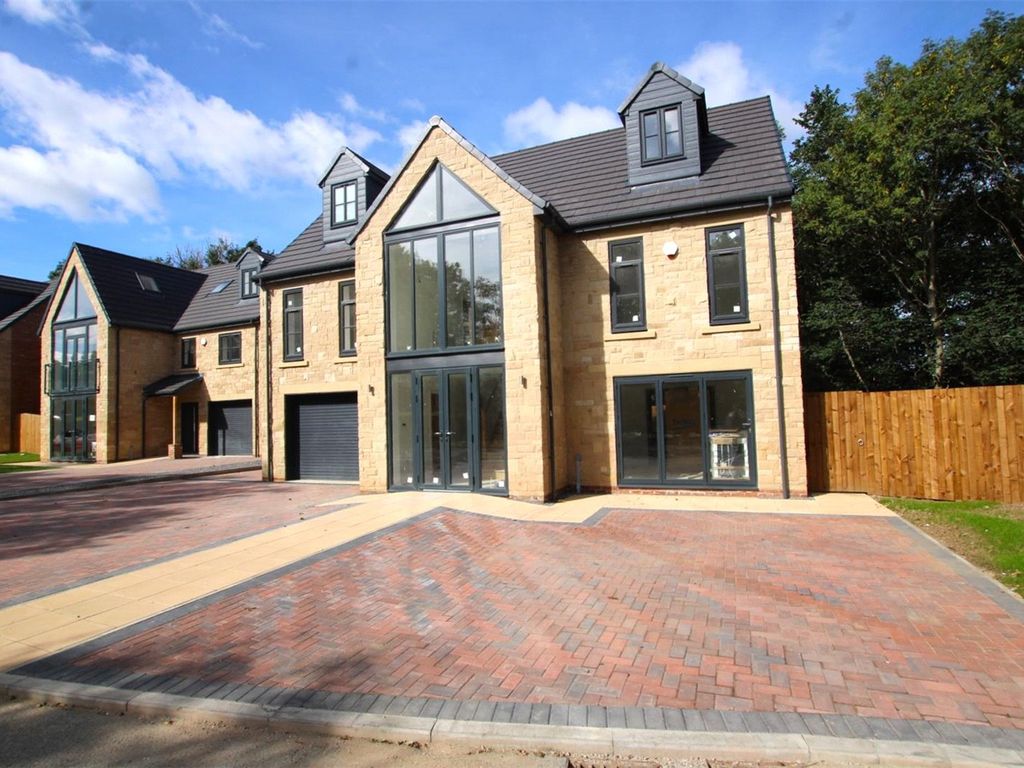 5 bed detached house for sale in Deneburn Court, Etherley Dene,