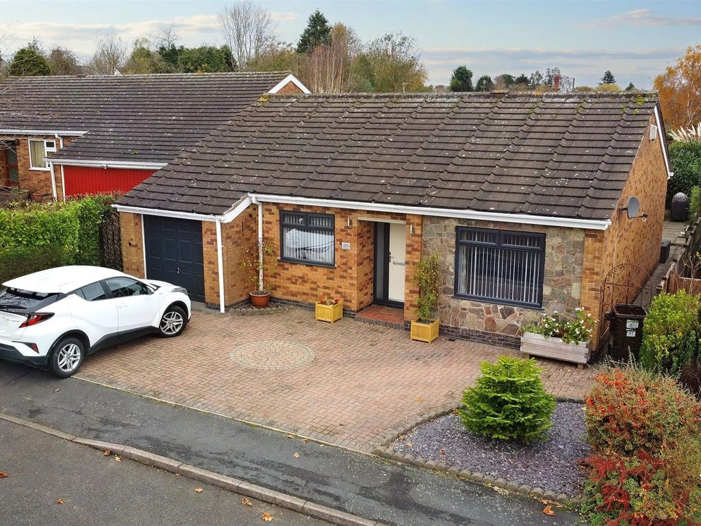 2 bed detached bungalow for sale in Thistle Close, Cropston, Leicester