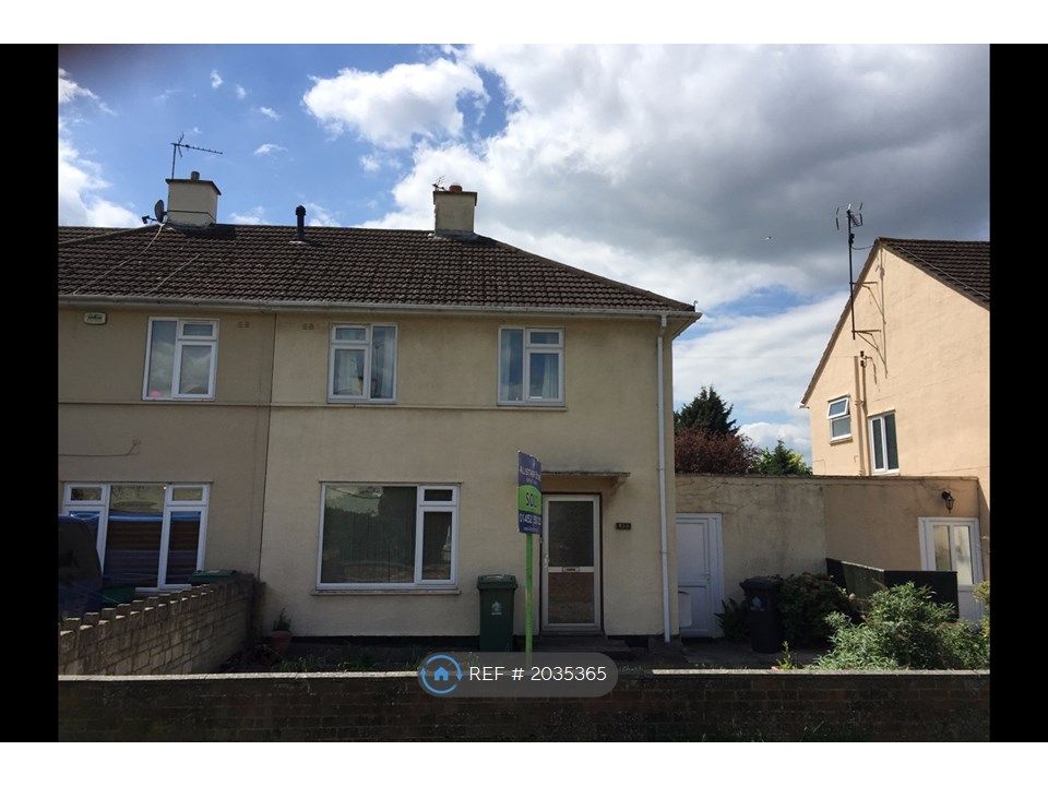 3 bed semidetached house to rent in Elmleaze, Longlevens GL2, £1,250