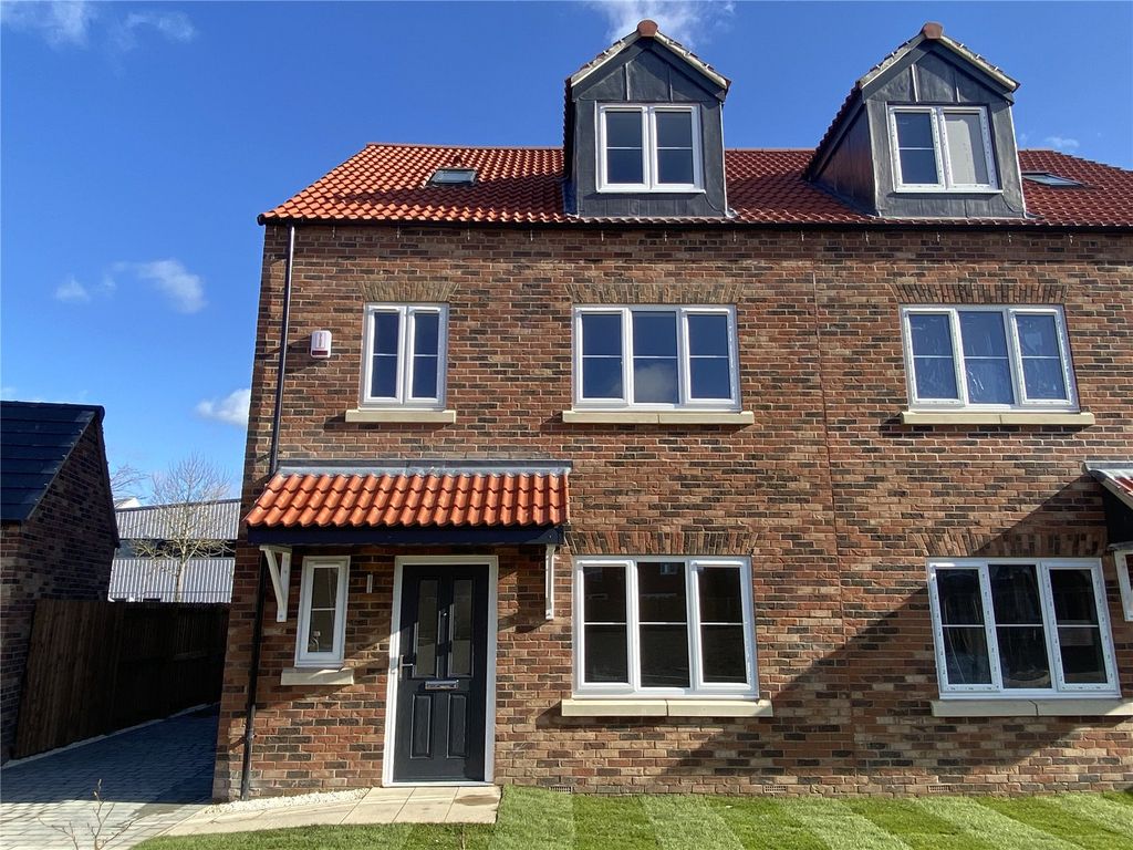 New home, 4 bed semidetached house for sale in Thomas Lord Drive, Station Road, Thirsk YO7 Zoopla