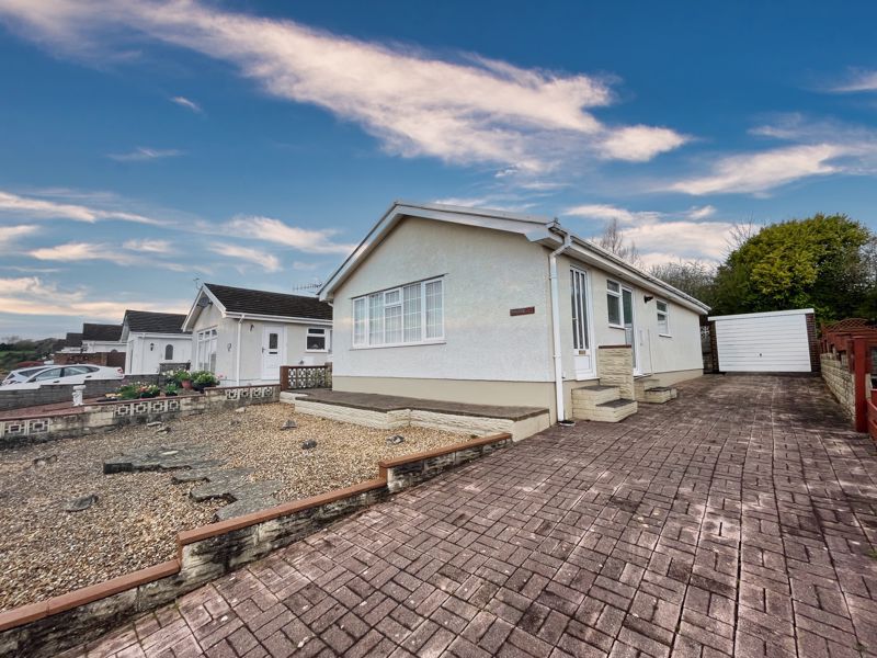 3 bed detached bungalow for sale in Stratton Way, Neath Abbey, Neath