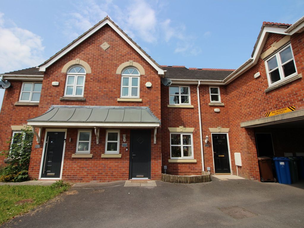 3 bed mews house for sale in Hutchinson Way, Radcliffe M26 Zoopla