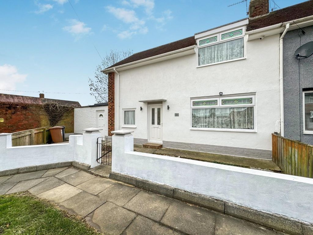 2 bed end terrace house for sale in Endrick Road, Owton Manor