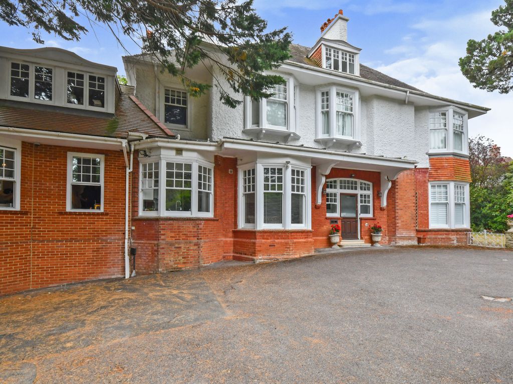 2 bed flat for sale in West Overcliff Drive, Bournemouth BH4 Zoopla