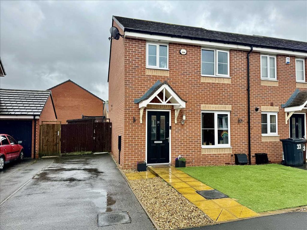 3 bed end terrace house for sale in Jennie Lee Avenue, Wednesfield