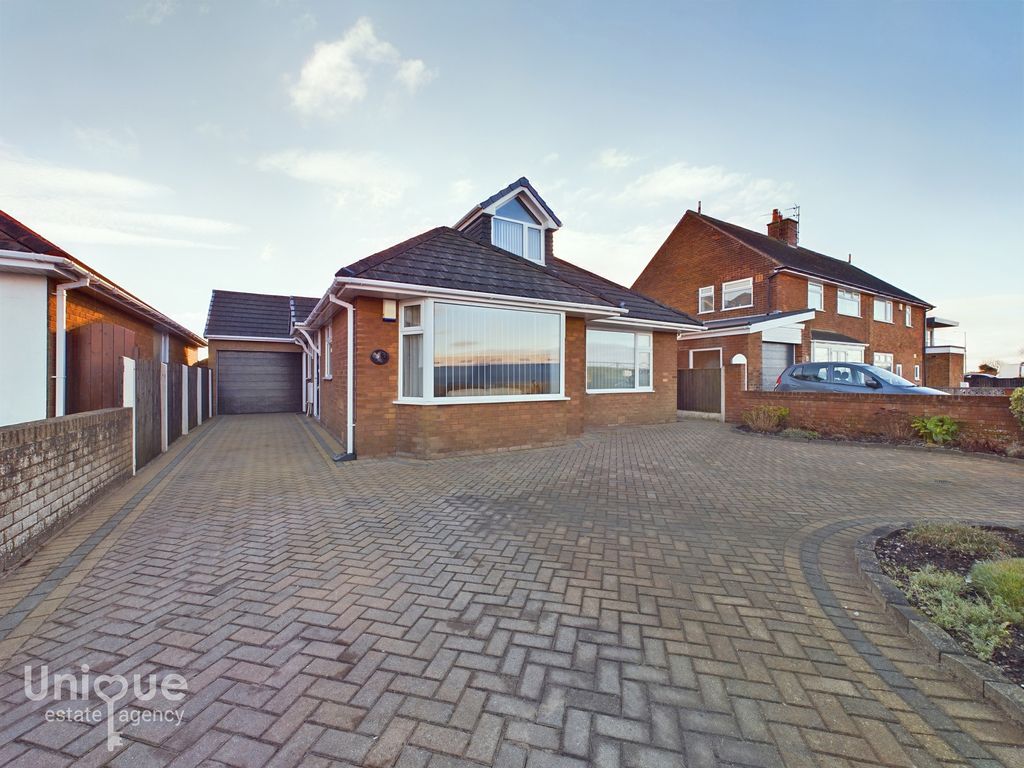 3 bed bungalow for sale in Princes Way, Fleetwood, Lancashire FY7, £