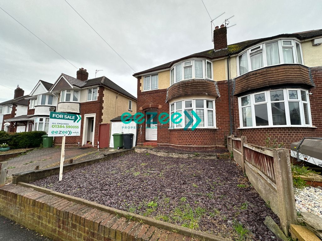 3 bed semidetached house for sale in Windsor Grove, Stourbridge, West