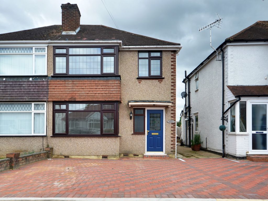 3 bed semidetached house to rent in Crosier Way, Ruislip HA4 Zoopla
