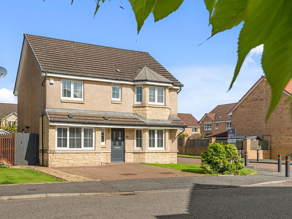 New home, 4 bed detached house for sale in Crozier Crescent, Larbert