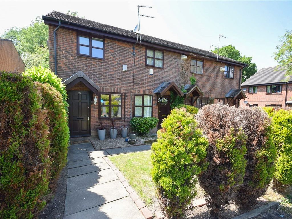 1 bed end terrace house for sale in Willow Avenue, Cheadle Hulme
