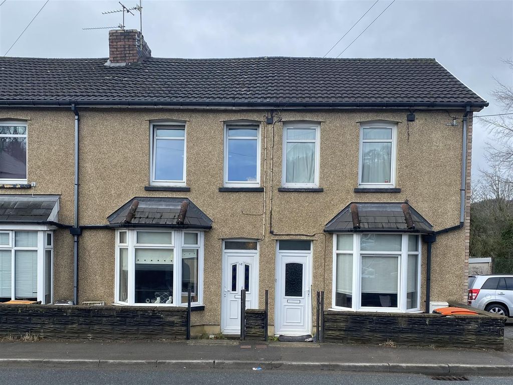2 bed property for sale in Risca Road, Rogerstone, Newport NP10 Zoopla