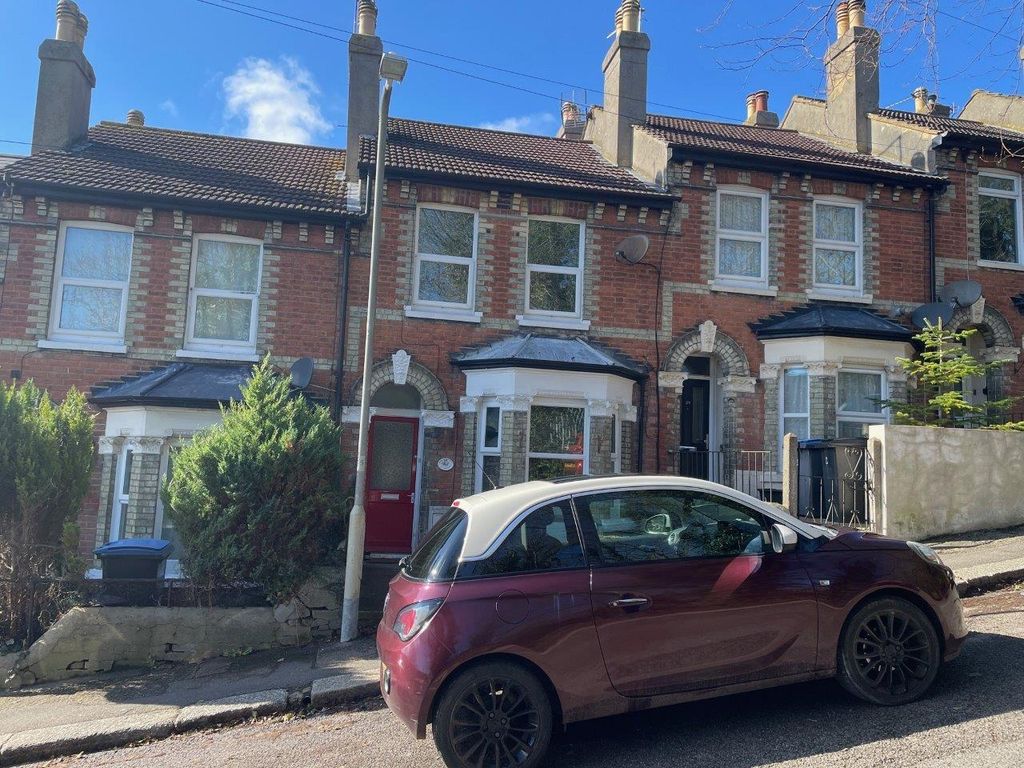 2 bed terraced house for sale in Vale View Road, Dover CT17, £120,000