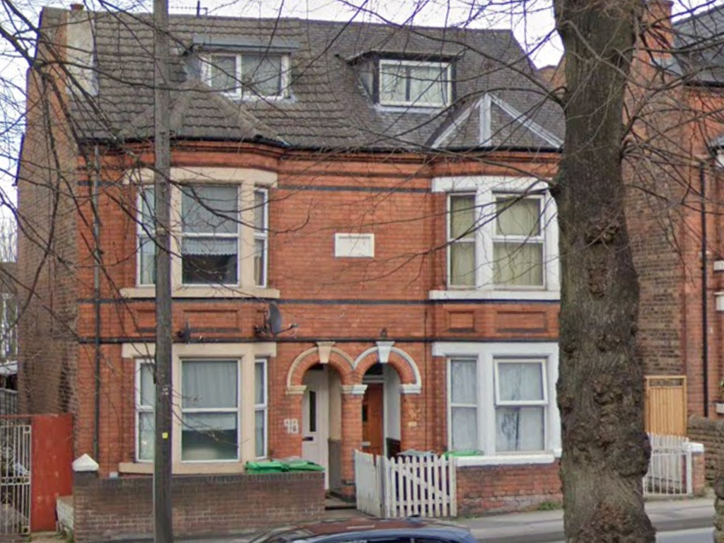 4 bed semidetached house for sale in Nottingham Road, New Basford