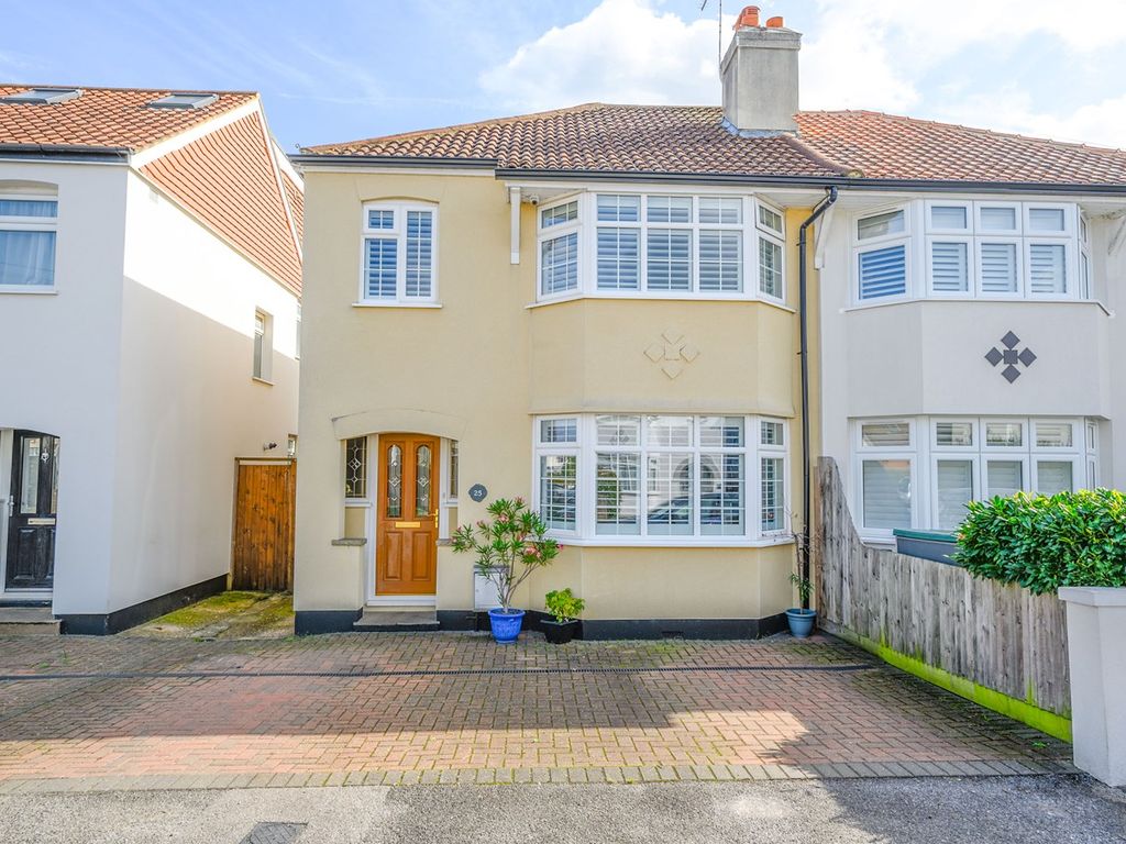 3 bed semidetached house for sale in Carmalt Gardens, Hersham Village