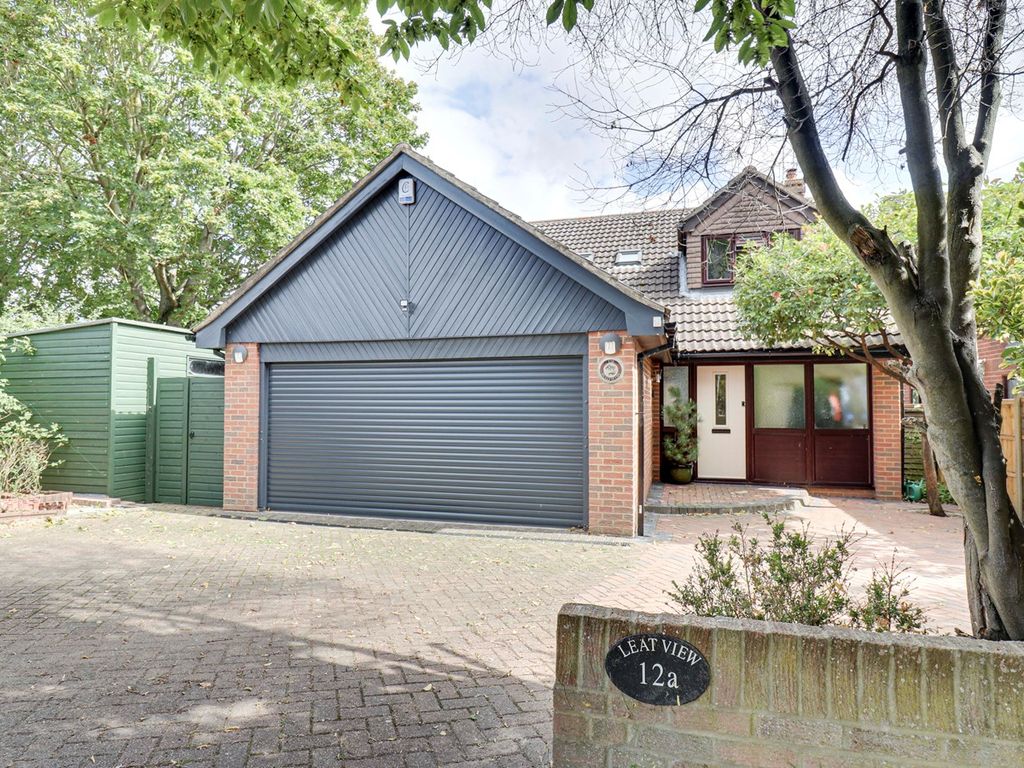 4 bed detached house for sale in Bullfields, Sawbridgeworth CM21, £