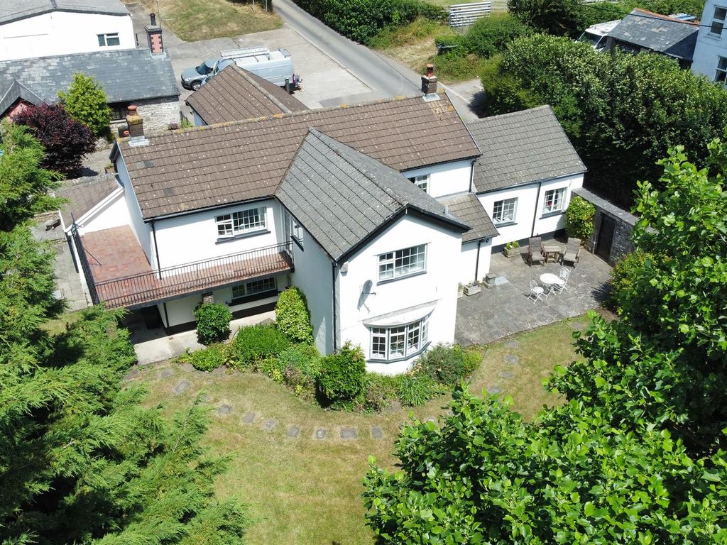 4 bed detached house for sale in Bonvilston, Cardiff CF5 Zoopla