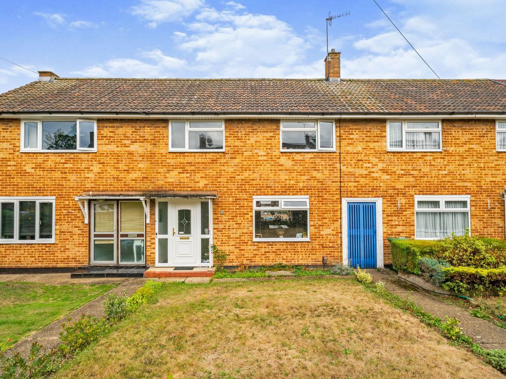 3 bed terraced house for sale in Barrow Lane, Waltham Cross EN7 Zoopla