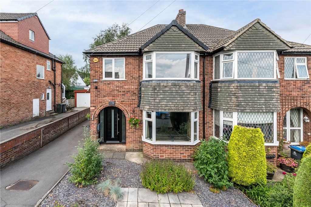 3 bed semidetached house for sale in Roundhill Avenue, Bingley, West Yorkshire BD16, £295,000