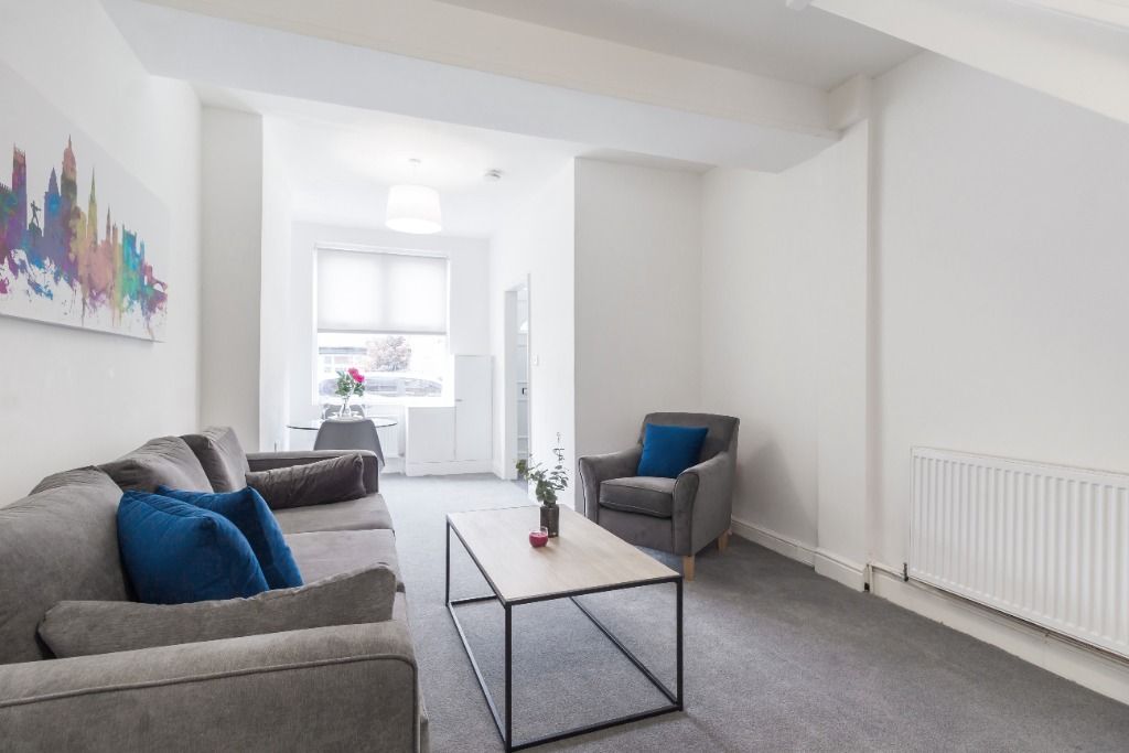 2 bed terraced house to rent in Beaconsfield Street, Forest Fields