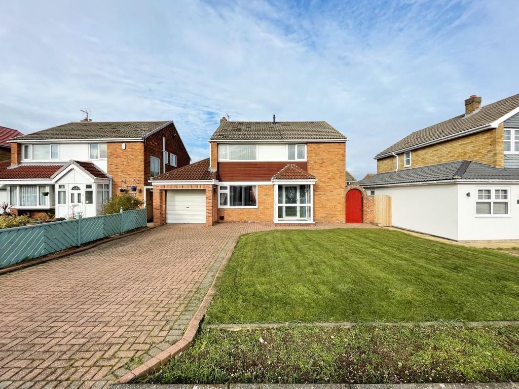 3 bed detached house for sale in Mowbray Road, Fens, Hartlepool TS25