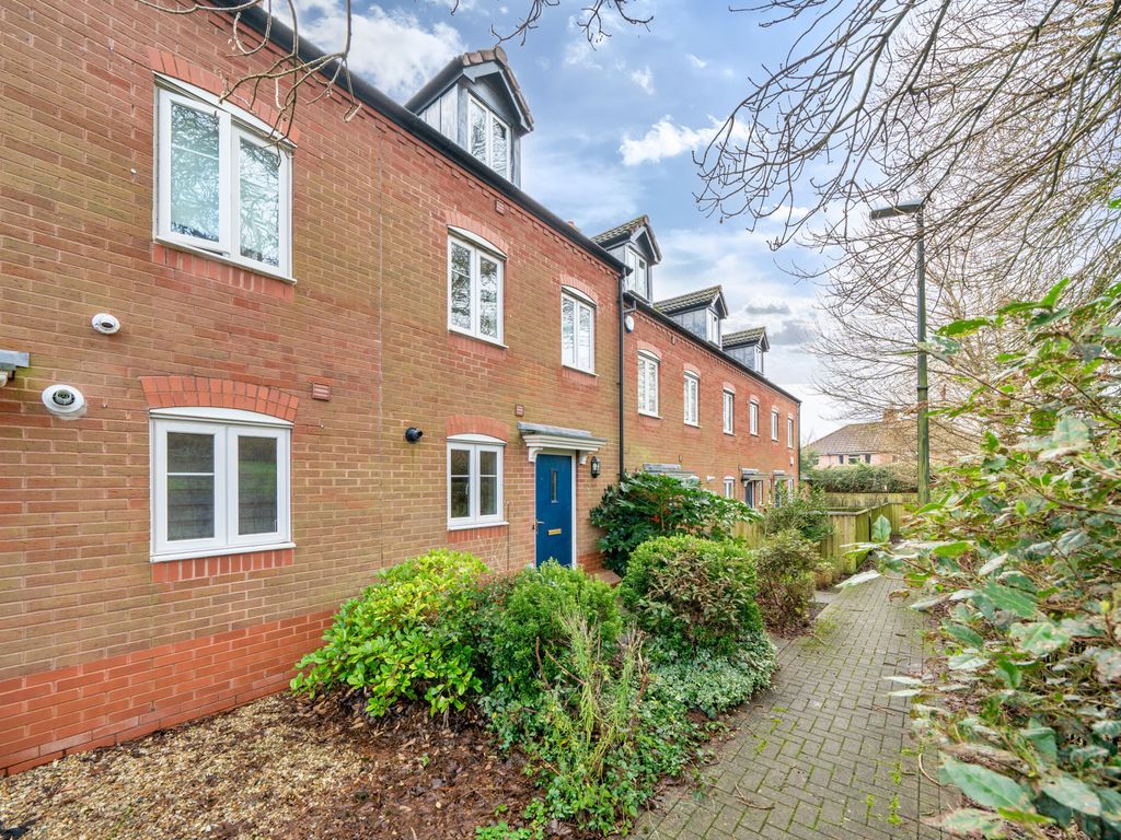 3 bed terraced house for sale in Jenny Lane, Bristol, Somerset BS10, £