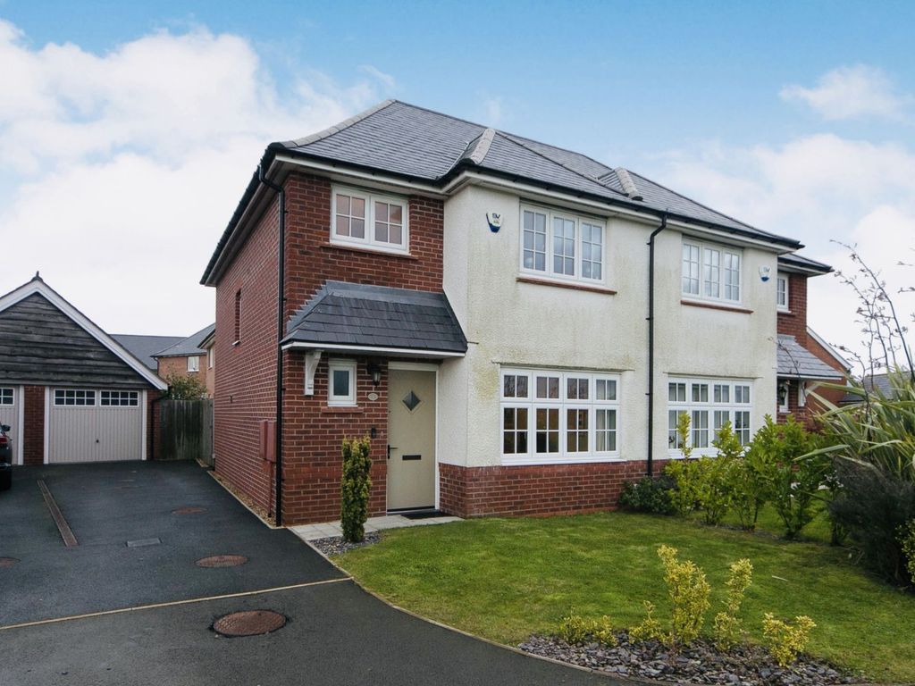 3 bed semidetached house for sale in Cilfach Crwys, Bangor LL57 Zoopla