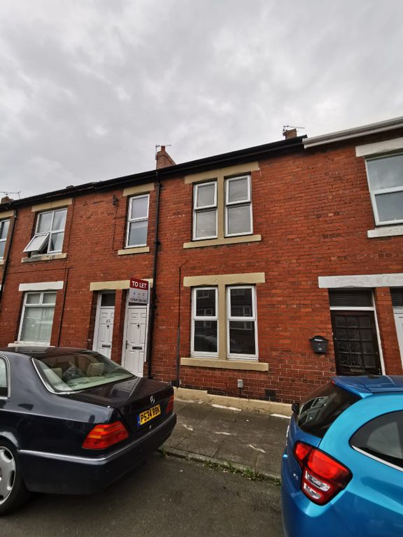 2 bed flat to rent in Berwick Terrace, Wallsend, North Shields NE29