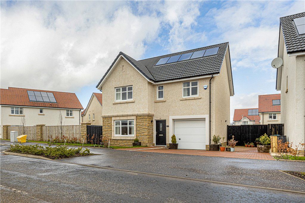 4 bed detached house for sale in Maidenhill Grove, Newton Mearns, Glasgow, East Renfrewshire G77