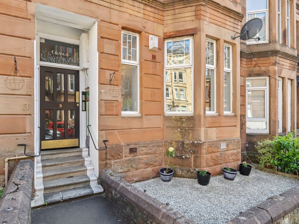 1 bed flat for sale in Strathyre Street, Shawlands, Glasgow G41 Zoopla