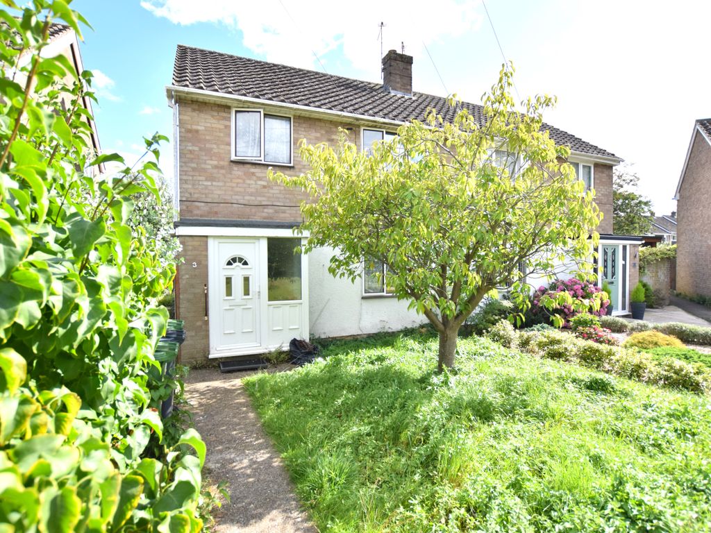 3 bed semidetached house for sale in Highfield Avenue, Alconbury