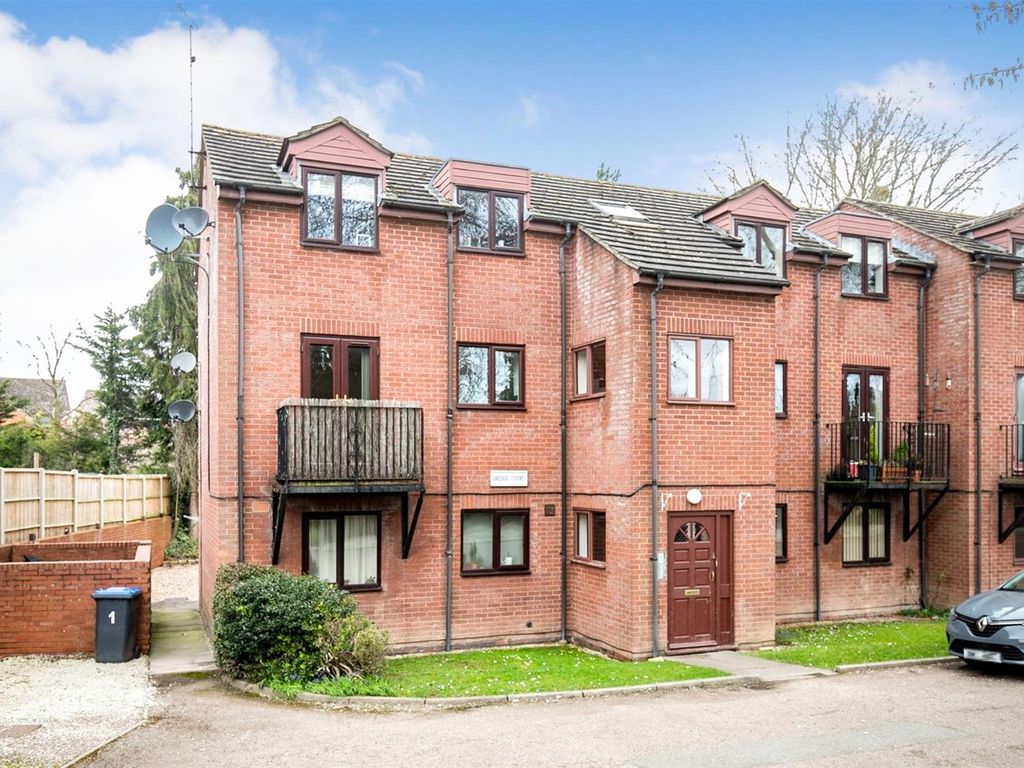 1 bed flat to rent in Bridge Court, Southam, Warwickshire CV47, £725