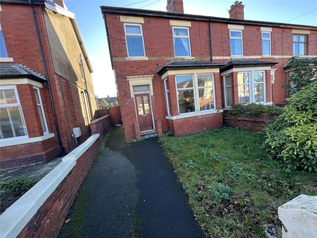 3 bed end terrace house for sale in Kilnhouse Lane, Lytham St. Annes