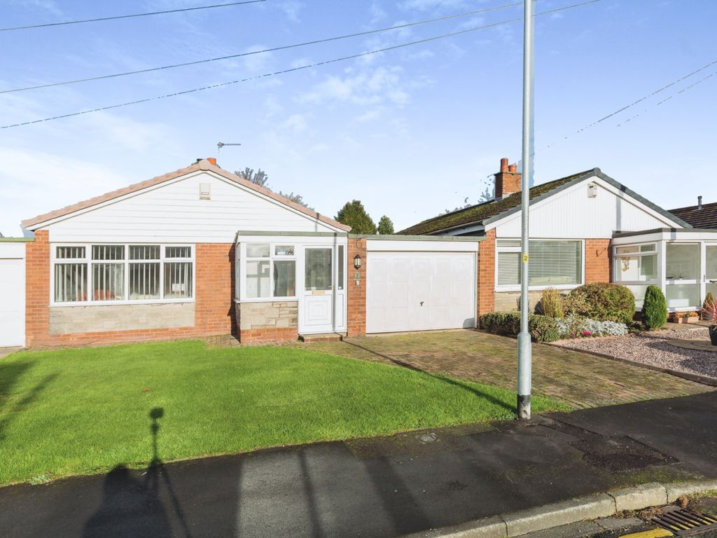 2 bed bungalow for sale in Matterdale Road, Leyland PR25 Zoopla