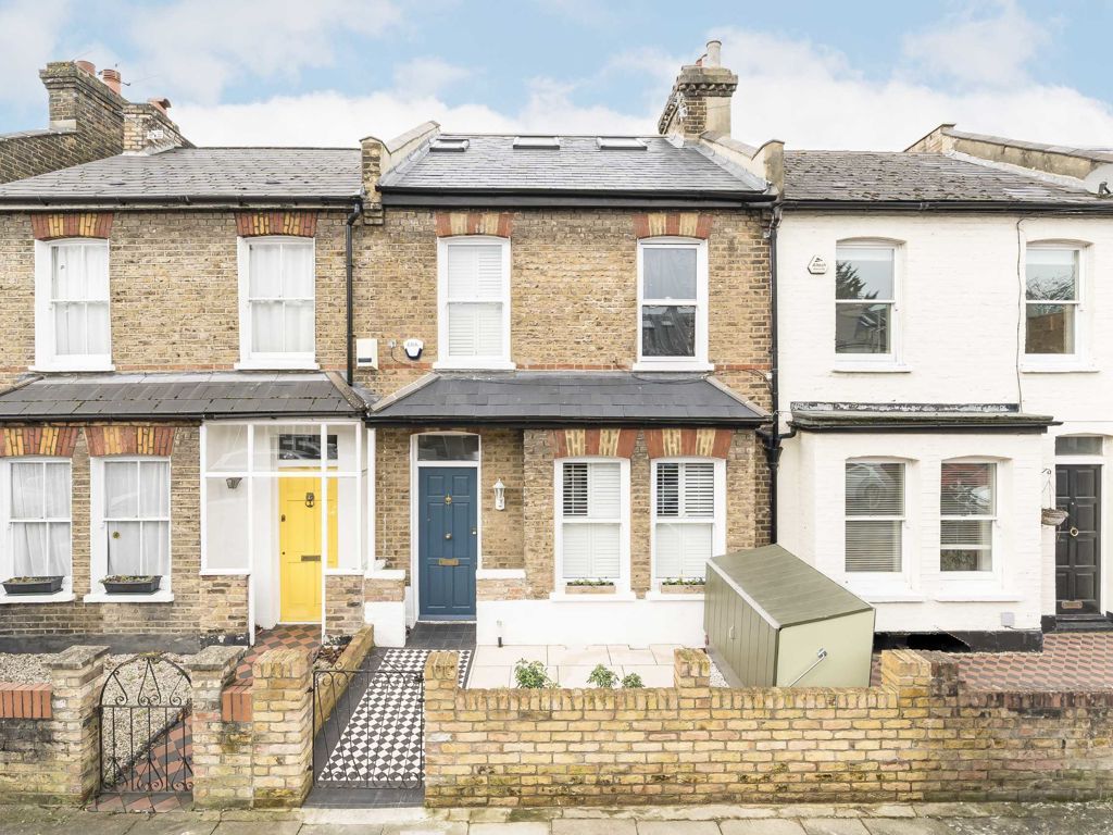 3 bed property for sale in Victory Road, London SW19, £1,000,000 Zoopla