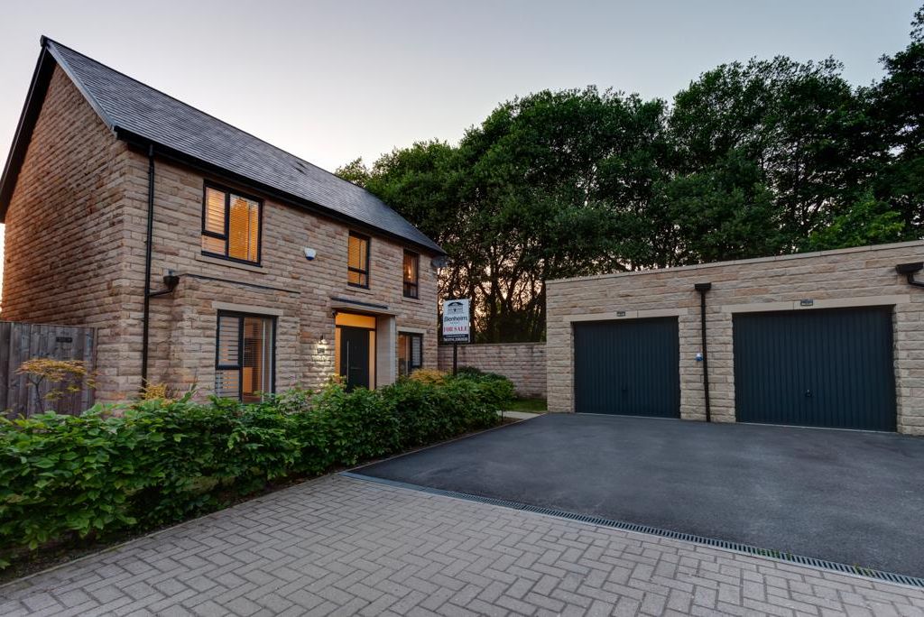 5 bed detached house for sale in Way, Stannington, Sheffield S6