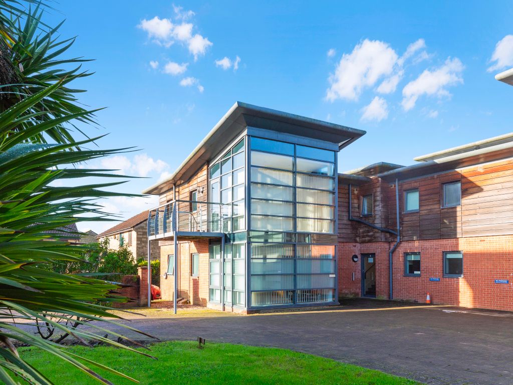 2 bed flat for sale in Flat 10, Nexus, Addison Close, Gillingham SP8, £