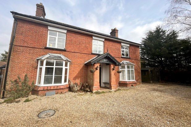 2 Bed Flat To Rent In 27 Reepham Road, Melton Constable NR24, £800 Pcm ...