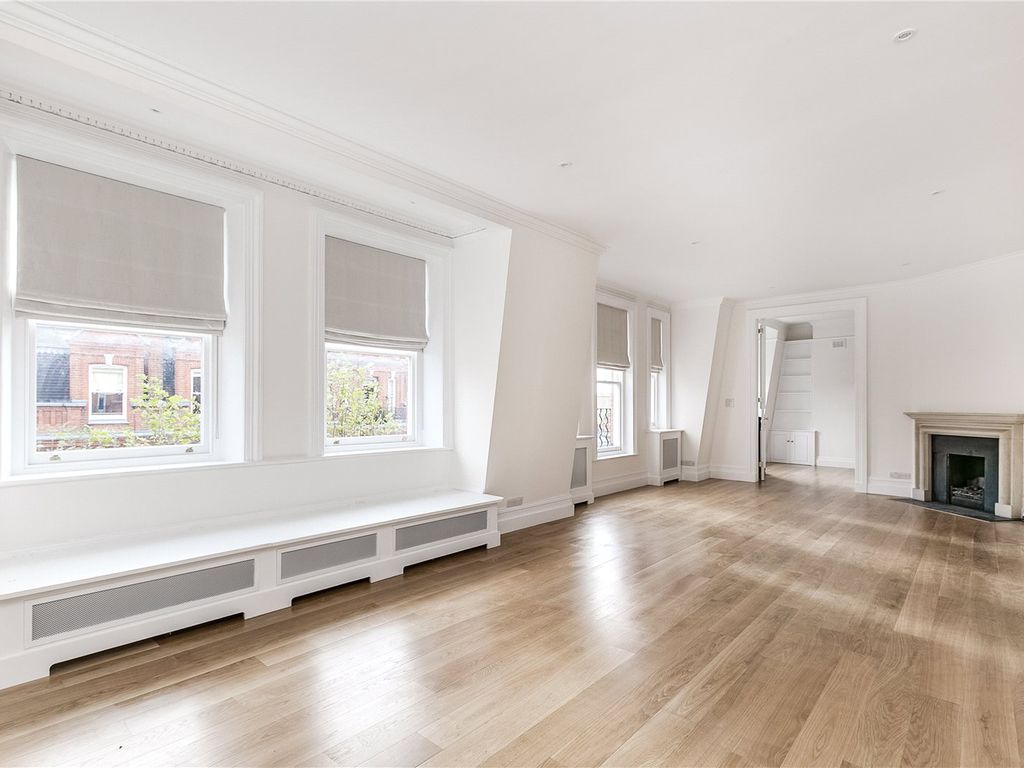 5 bed flat to rent in Wetherby Mansions, Earl's Court Square, London