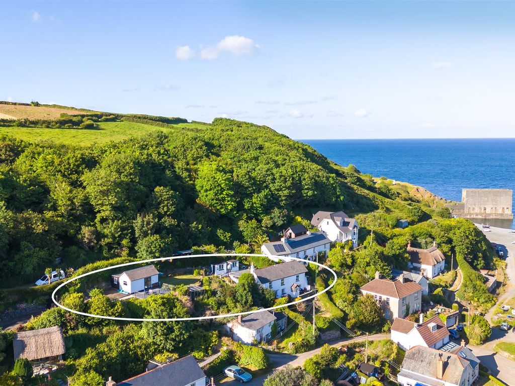 3 bed detached house for sale in Porthoustock, St. Keverne, Helston