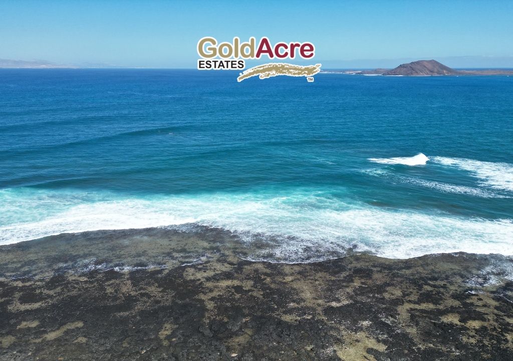 1 bed apartment for sale in Corralejo, Canary Islands, Spain, £406,092