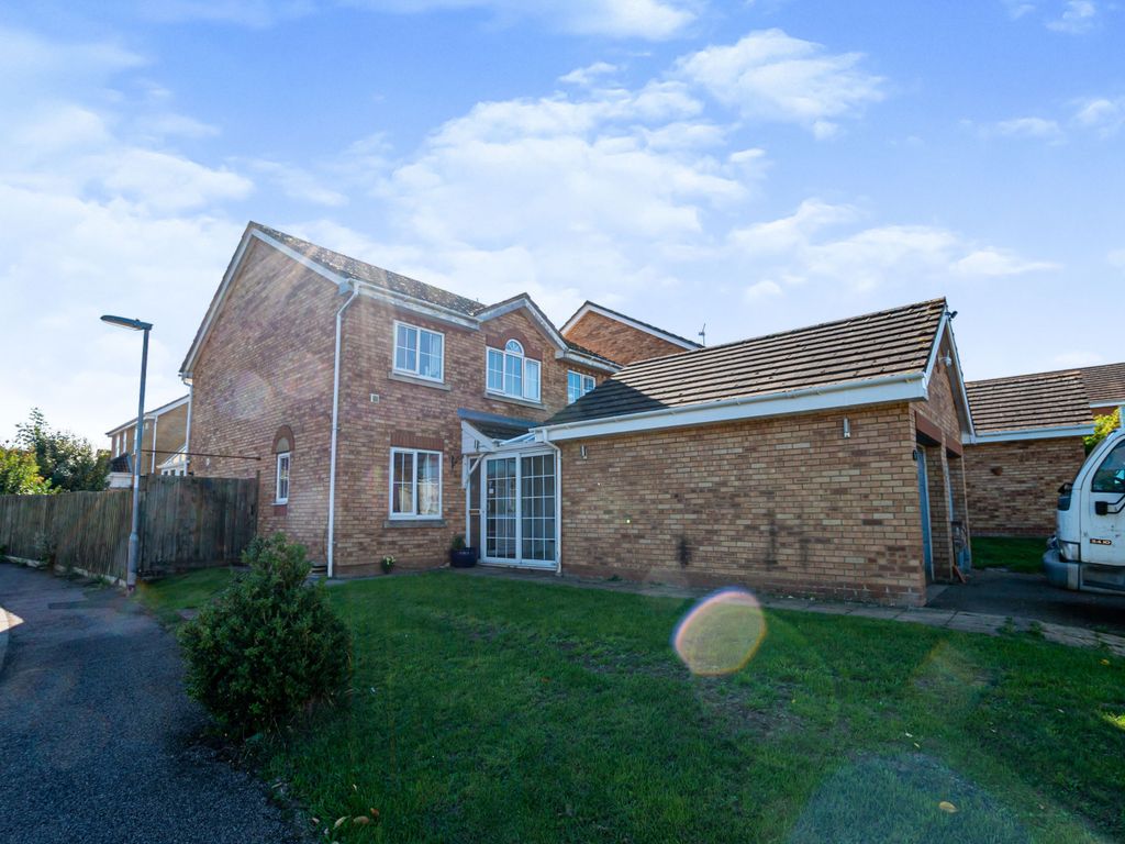 4 bed detached house for sale in Wainwright Avenue, Kettering NN14 Zoopla
